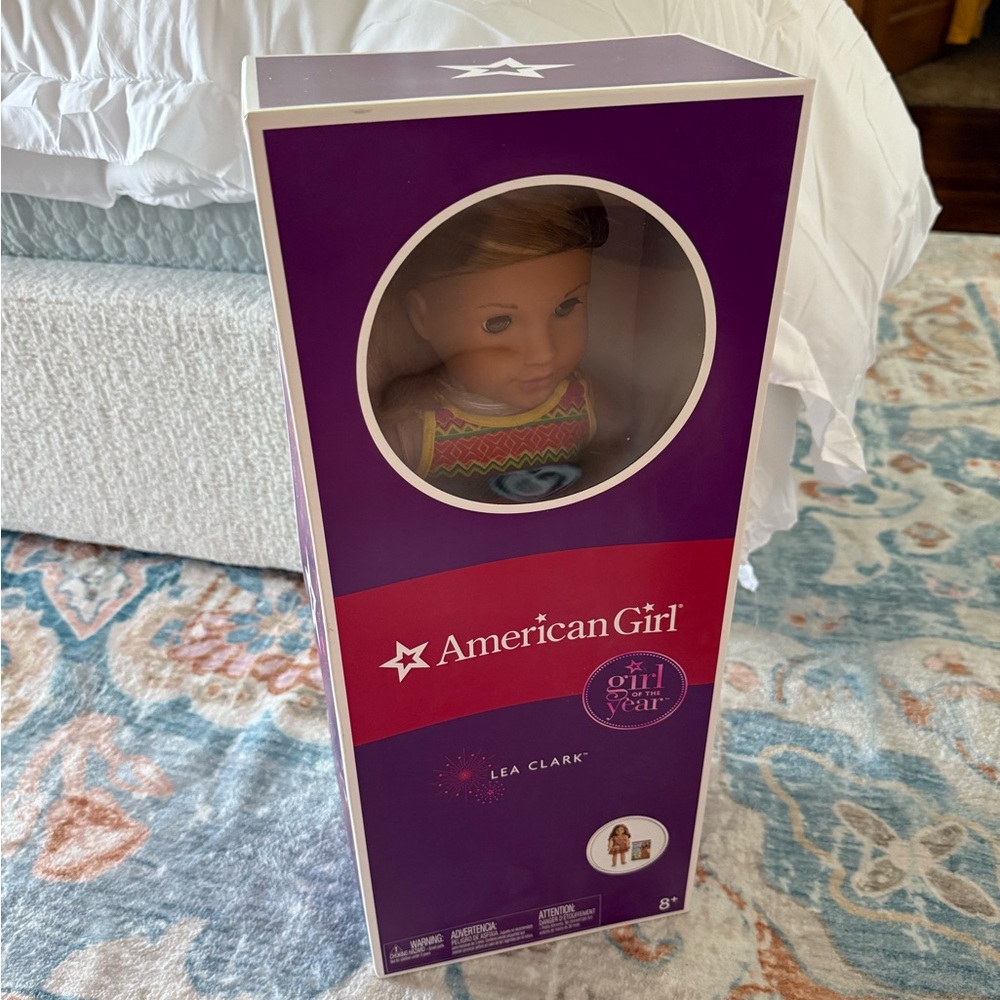 American Girl Doll of the yearLea Clark and accessories - 2016